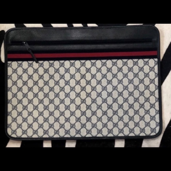 Gucci Handbags - Authentic Gucci Monogram Document Portfolio